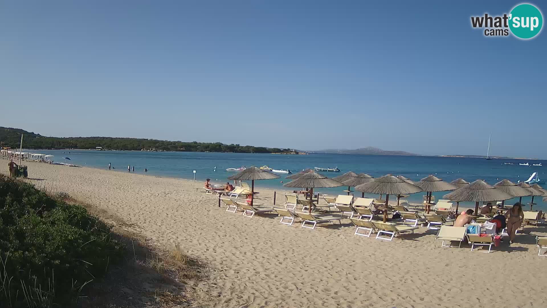 Web kamera na plaži Mannena – Arzachena – Sardinija