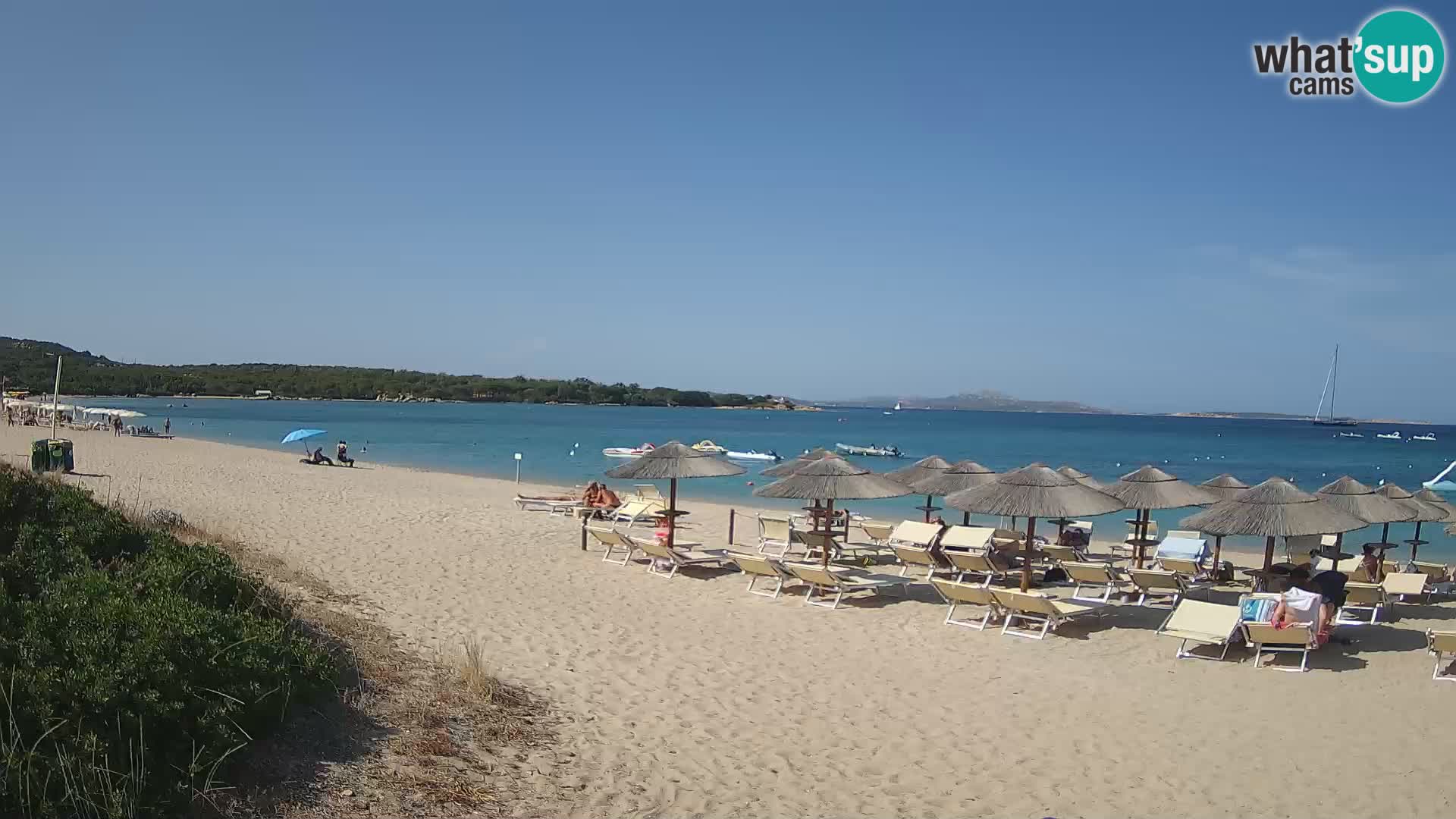 Web kamera na plaži Mannena – Arzachena – Sardinija