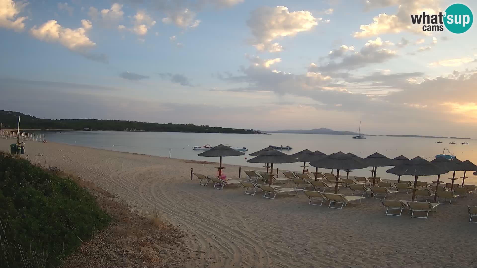 Spletna kamera na plaži Mannena – Arzachena – Sardinija