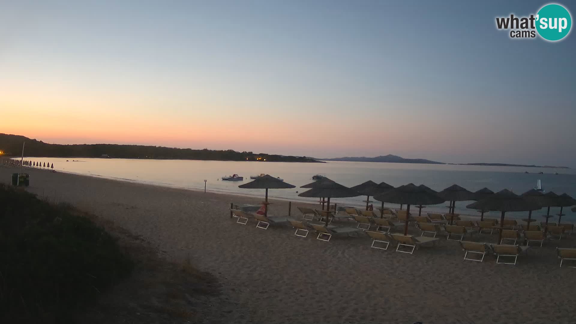 Web kamera na plaži Mannena – Arzachena – Sardinija