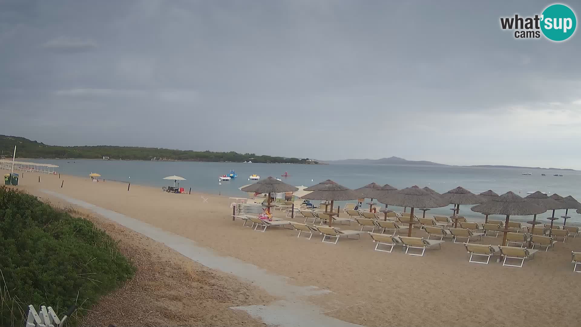 Web kamera na plaži Mannena – Arzachena – Sardinija