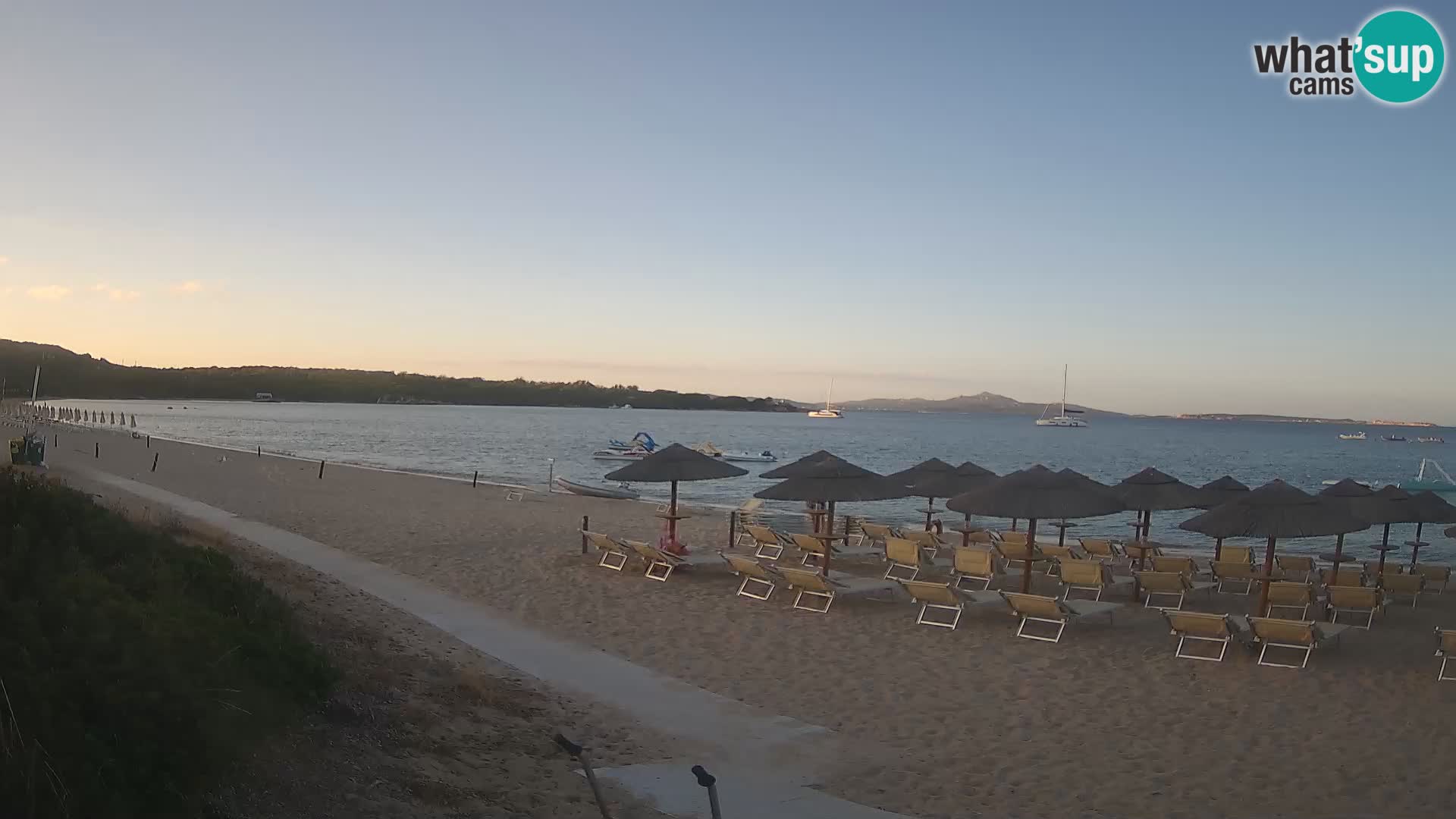 Spletna kamera na plaži Mannena – Arzachena – Sardinija