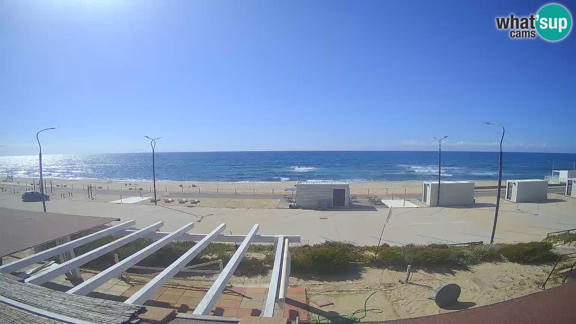 V ŽIVO Spletna kamera plaža Badesi Li Junchi – turizem na Sardiniji Italija