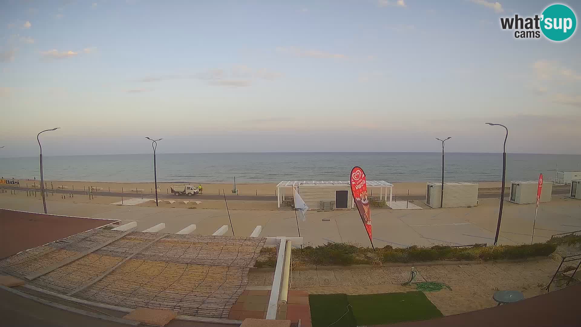 V ŽIVO Spletna kamera plaža Badesi Li Junchi – turizem na Sardiniji Italija