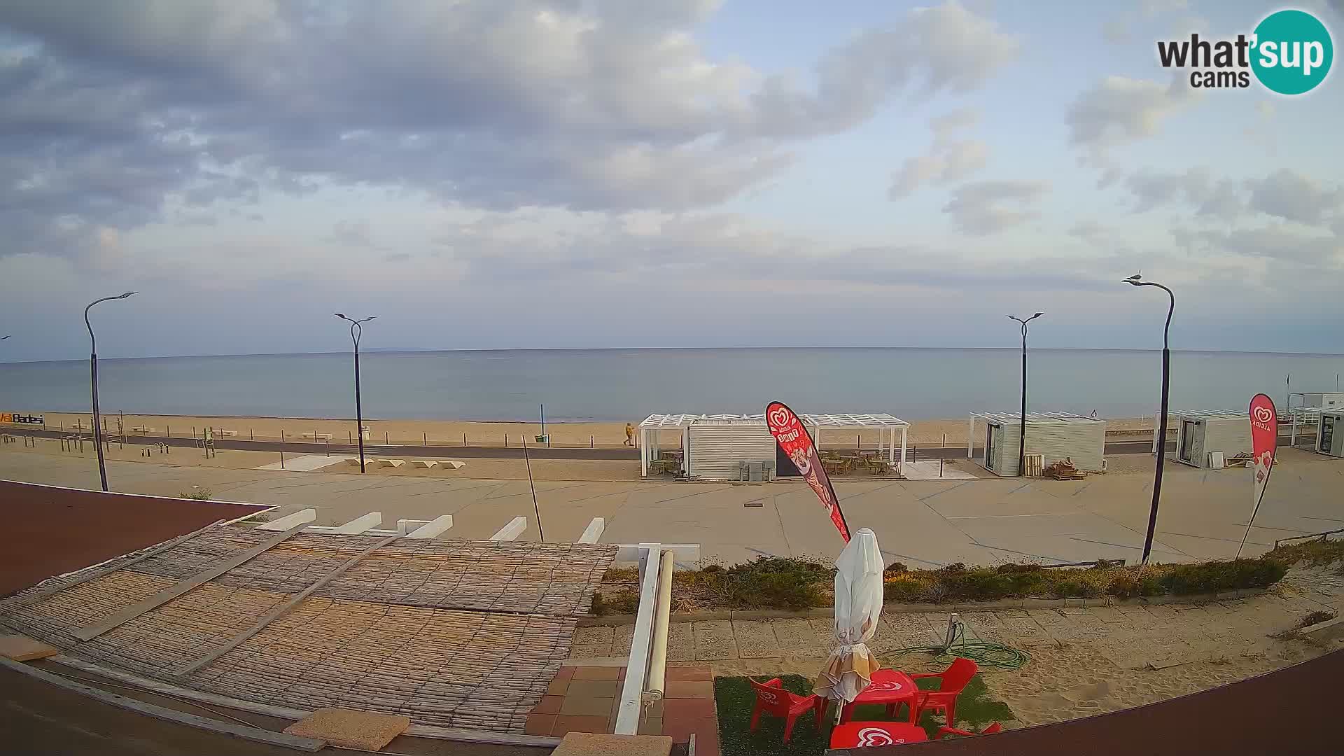 V ŽIVO Spletna kamera plaža Badesi Li Junchi – turizem na Sardiniji Italija