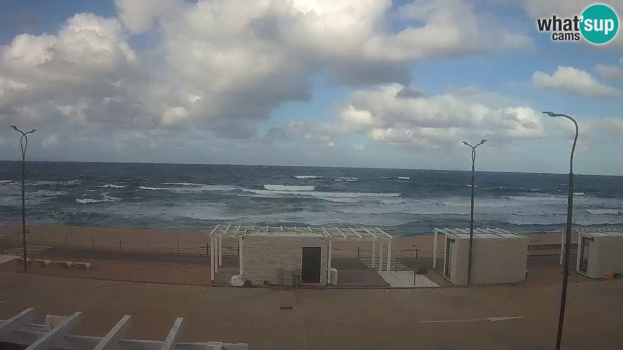 UŽIVO Webcam plaža Badesi Li Junchi – turizam na Sardiniji Italija