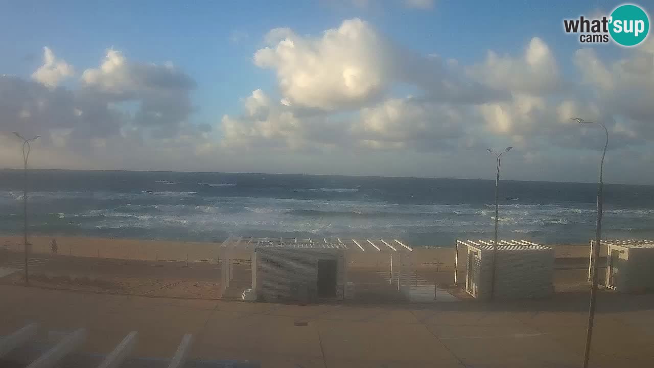LIVE Webcam spiaggia Badesi Li Junchi – Sardegna turismo Italia