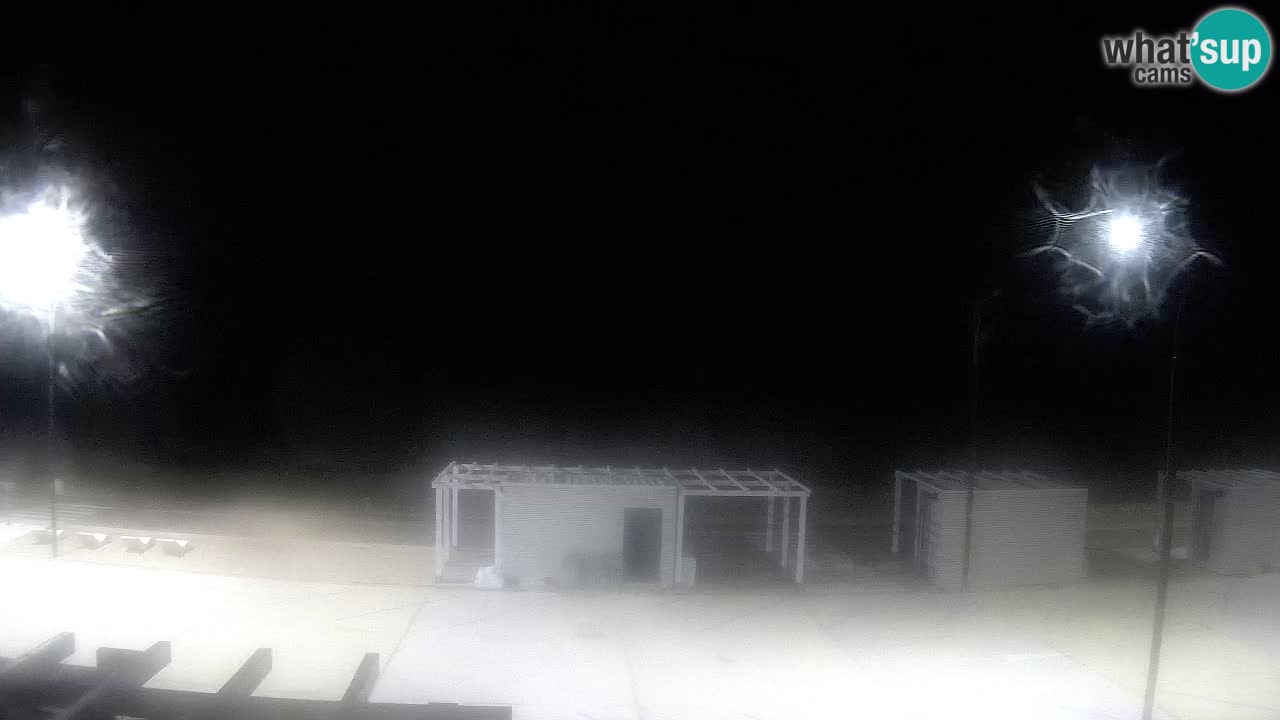 V ŽIVO Spletna kamera plaža Badesi Li Junchi – turizem na Sardiniji Italija