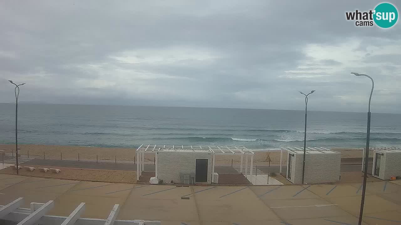 V ŽIVO Spletna kamera plaža Badesi Li Junchi – turizem na Sardiniji Italija