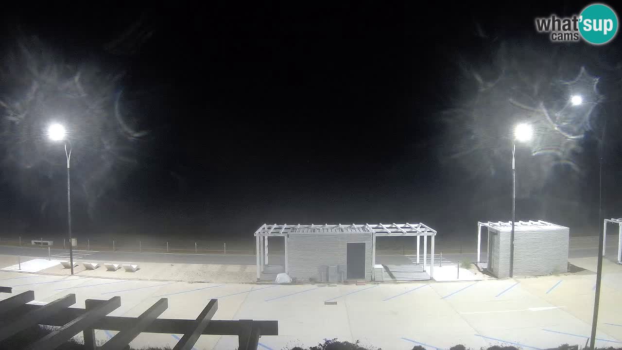 V ŽIVO Spletna kamera plaža Badesi Li Junchi – turizem na Sardiniji Italija