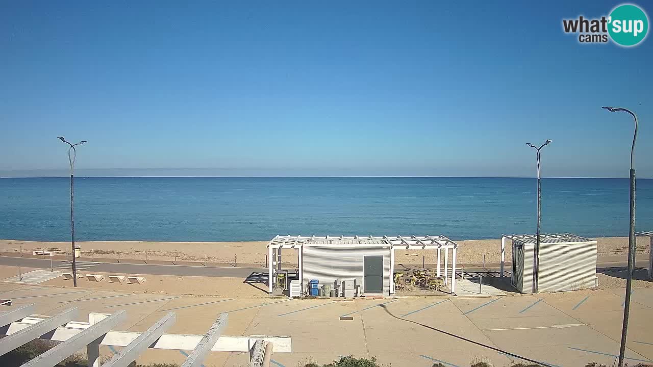 V ŽIVO Spletna kamera plaža Badesi Li Junchi – turizem na Sardiniji Italija