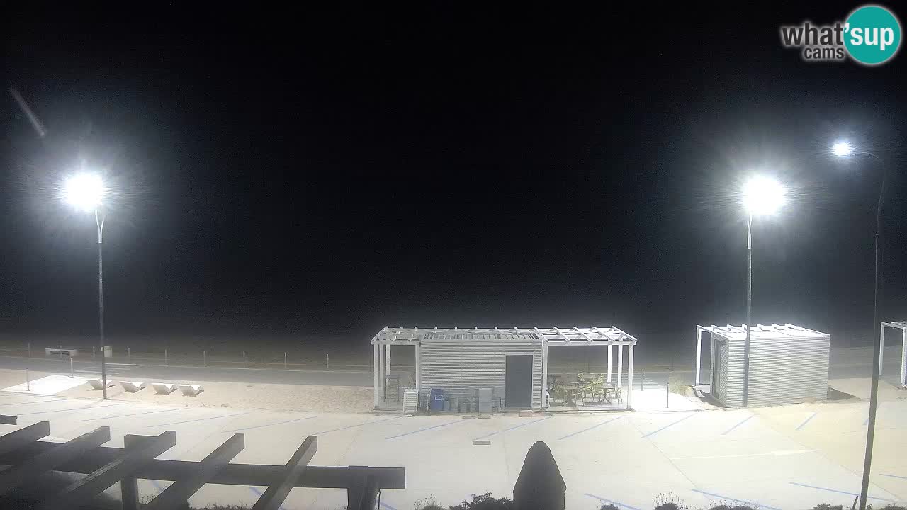 V ŽIVO Spletna kamera plaža Badesi Li Junchi – turizem na Sardiniji Italija