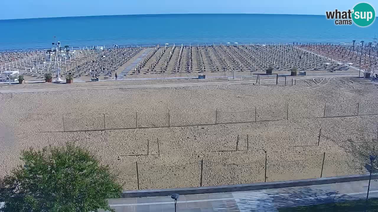 Spletna kamera Bibione plaža – pogled iz Ashanti ApartHotela