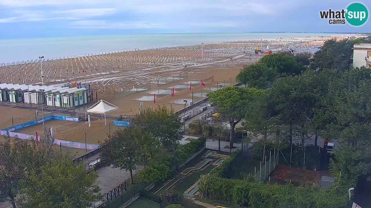 Web kamera Bibione plaža – pogled sa Ashanti ApartHotela