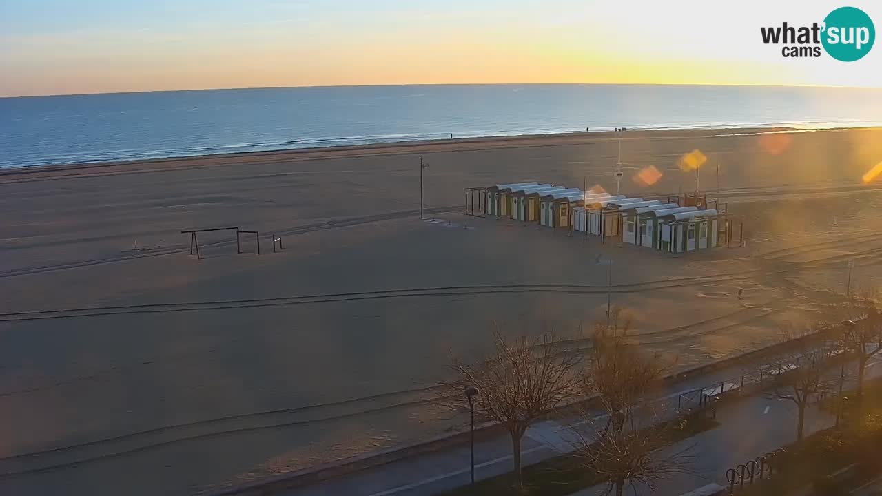 Spletna kamera Bibione plaža – pogled iz Ashanti ApartHotela