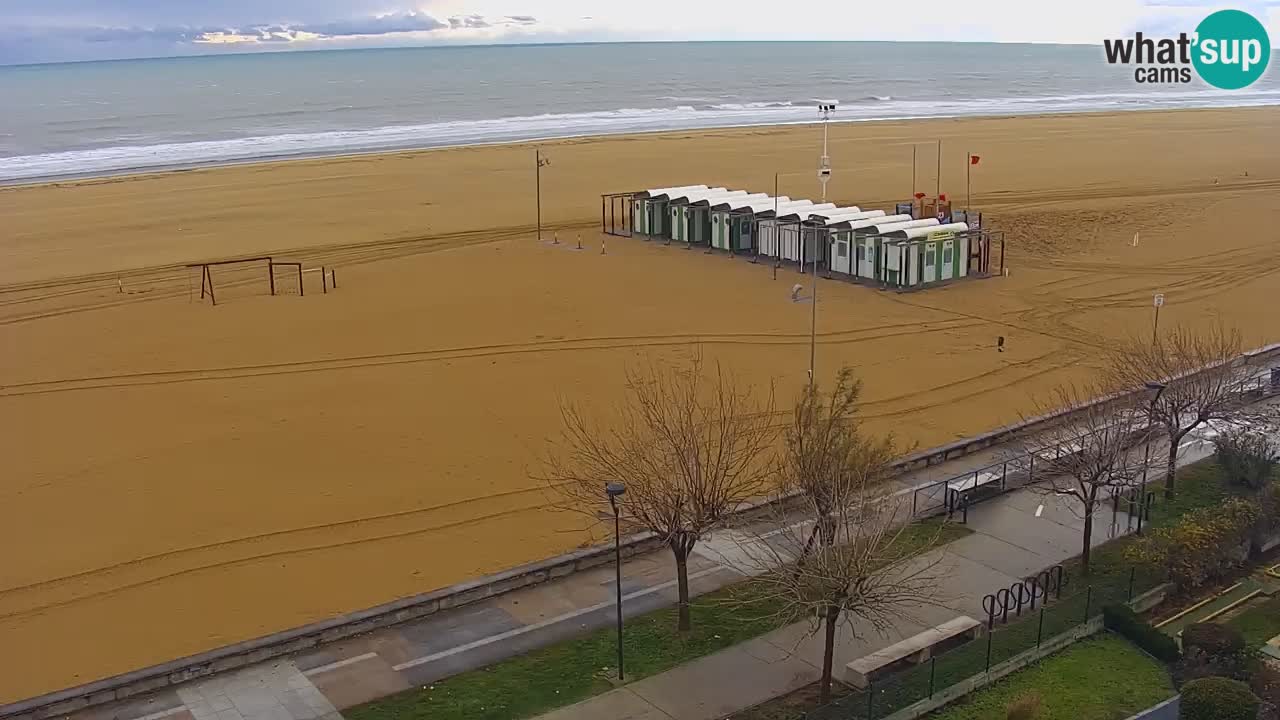 Spletna kamera Bibione plaža – pogled iz Ashanti ApartHotela