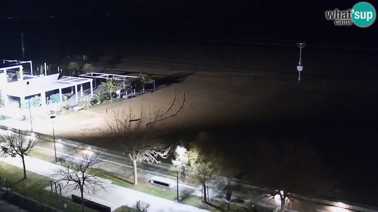 Spletna kamera Bibione plaža – pogled iz Ashanti ApartHotela