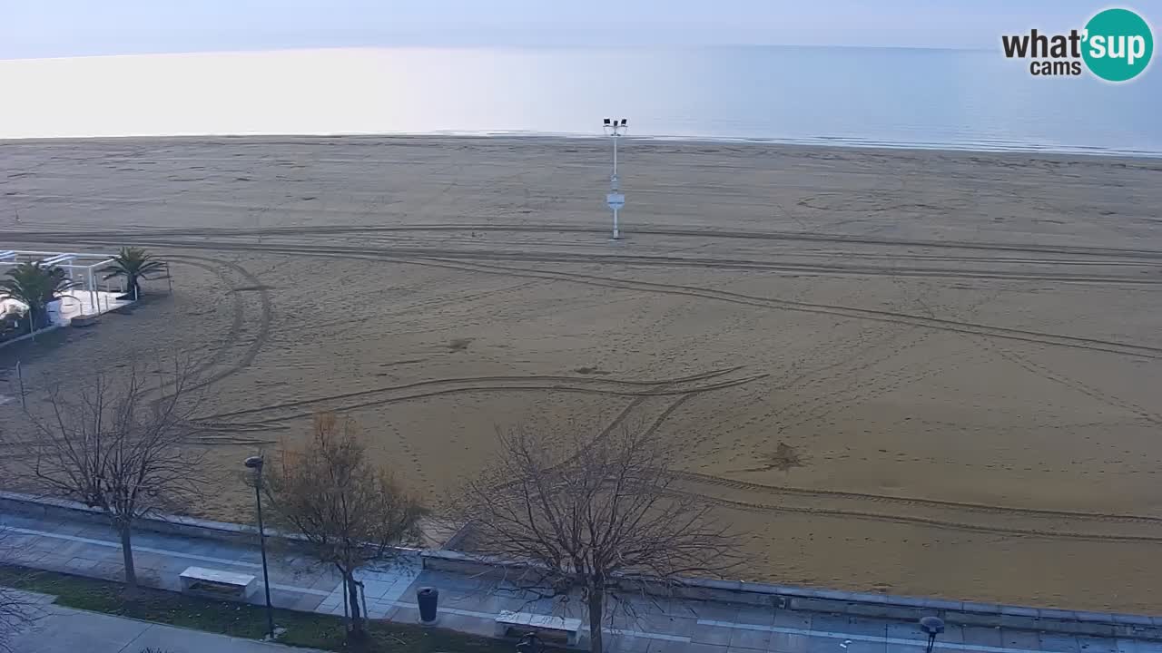 Spletna kamera Bibione plaža – pogled iz Ashanti ApartHotela