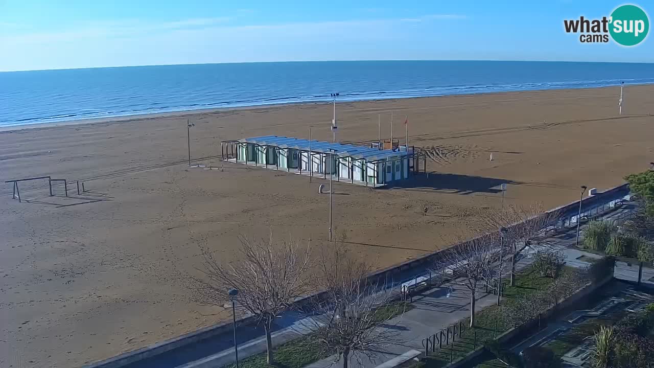 Spletna kamera Bibione plaža – pogled iz Ashanti ApartHotela