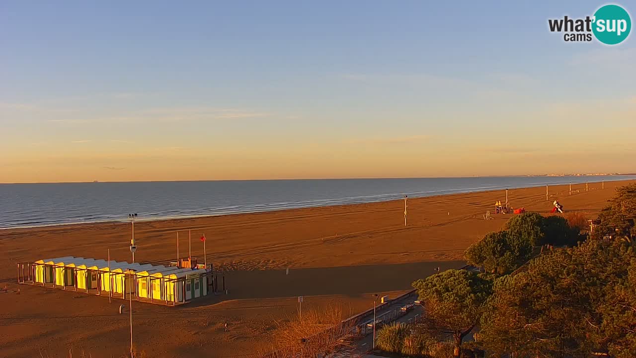 Web kamera Bibione plaža – pogled sa Ashanti ApartHotela