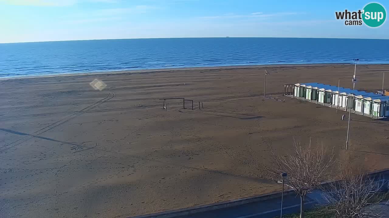 Spletna kamera Bibione plaža – pogled iz Ashanti ApartHotela