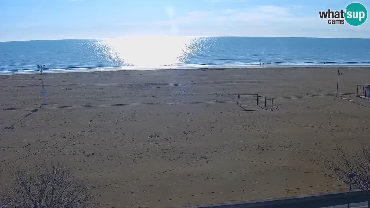 Spletna kamera Bibione plaža – pogled iz Ashanti ApartHotela