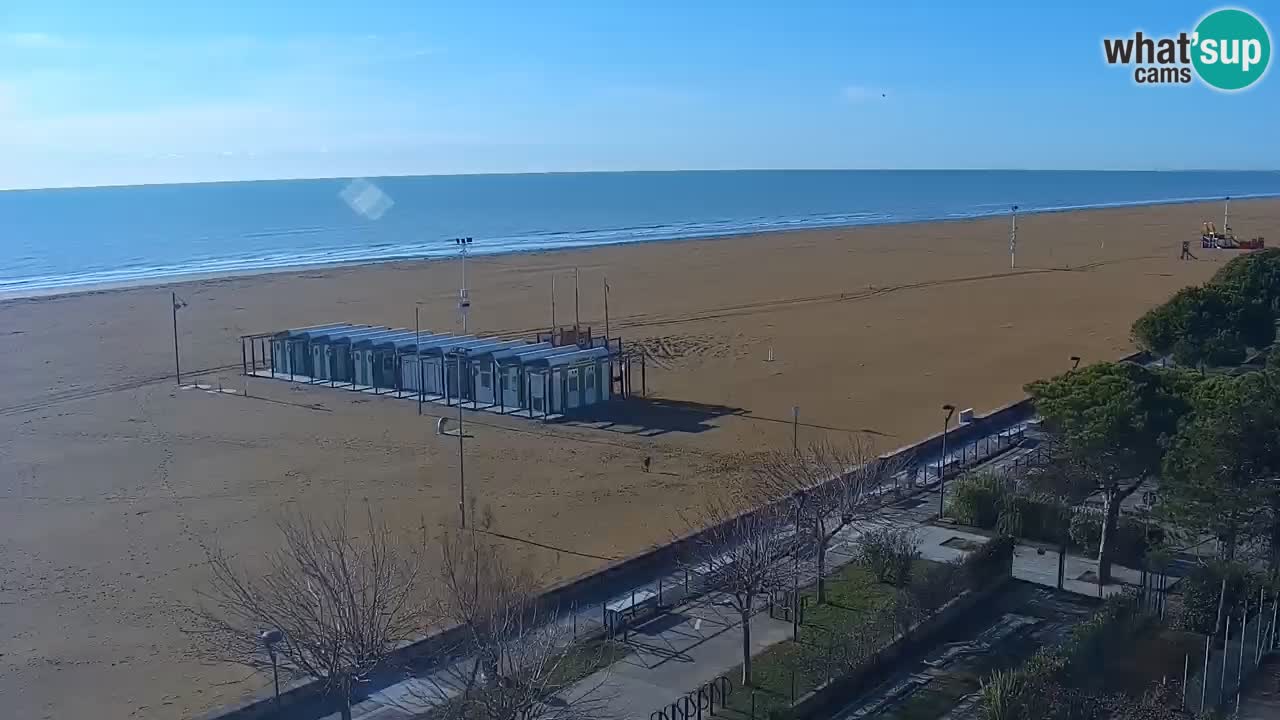 Spletna kamera Bibione plaža – pogled iz Ashanti ApartHotela