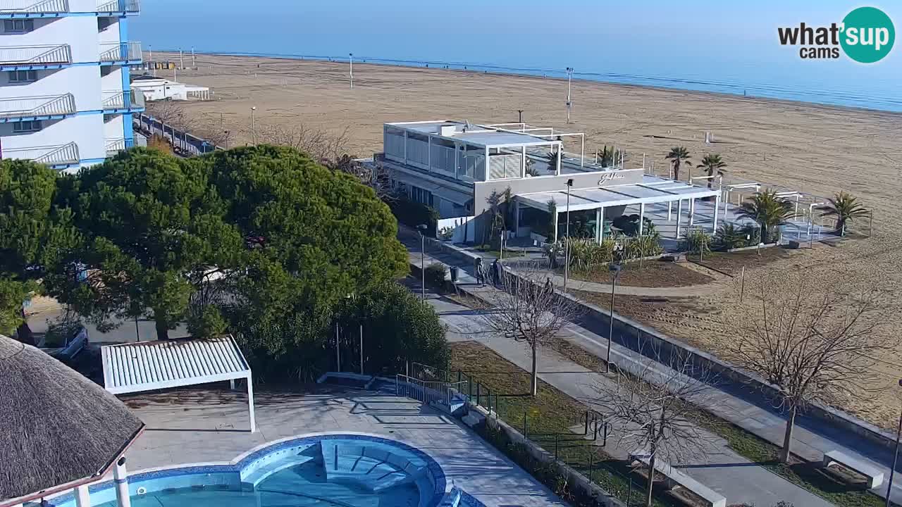 Spletna kamera Bibione plaža – pogled iz Ashanti ApartHotela