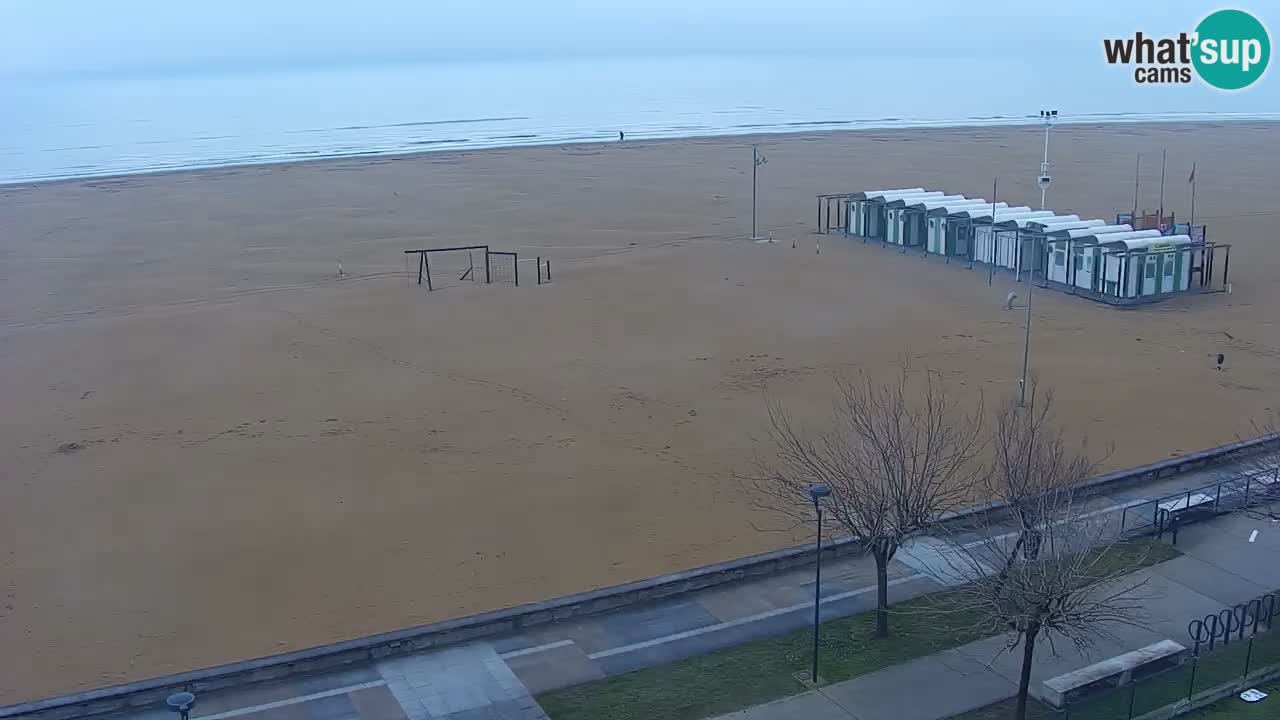 Spletna kamera Bibione plaža – pogled iz Ashanti ApartHotela