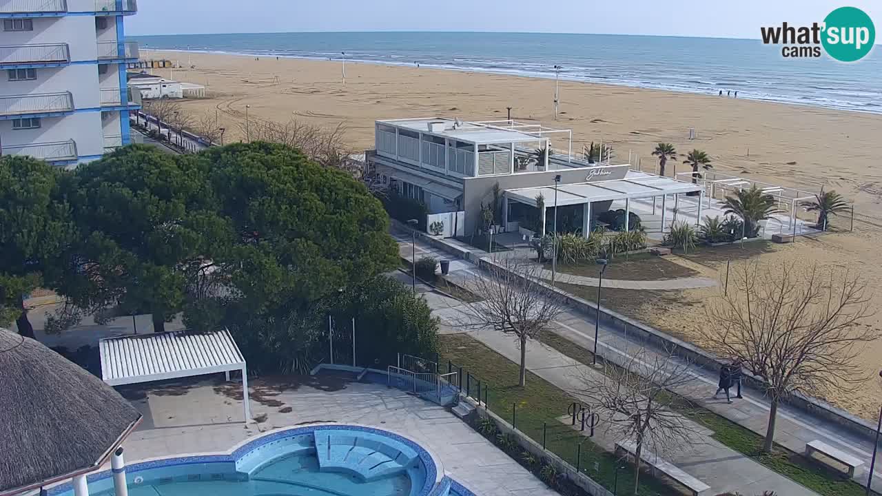 Live Webcam Bibione beach – view from Ashanti ApartHotel