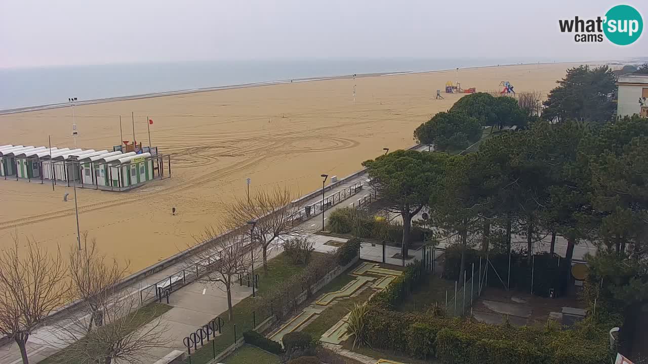 Spletna kamera Bibione plaža – pogled iz Ashanti ApartHotela