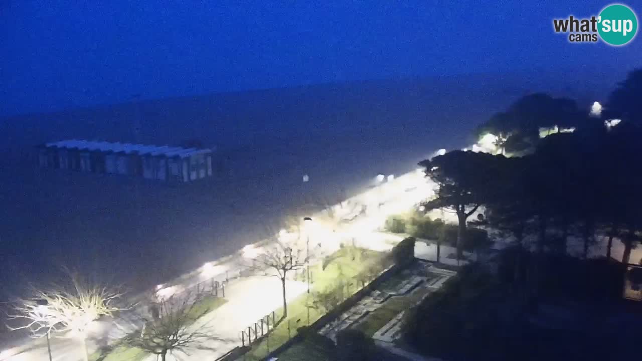 Spletna kamera Bibione plaža – pogled iz Ashanti ApartHotela