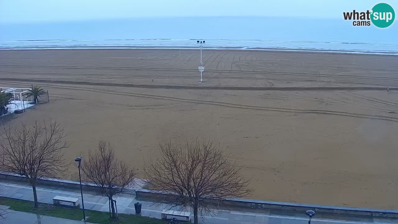 Spletna kamera Bibione plaža – pogled iz Ashanti ApartHotela