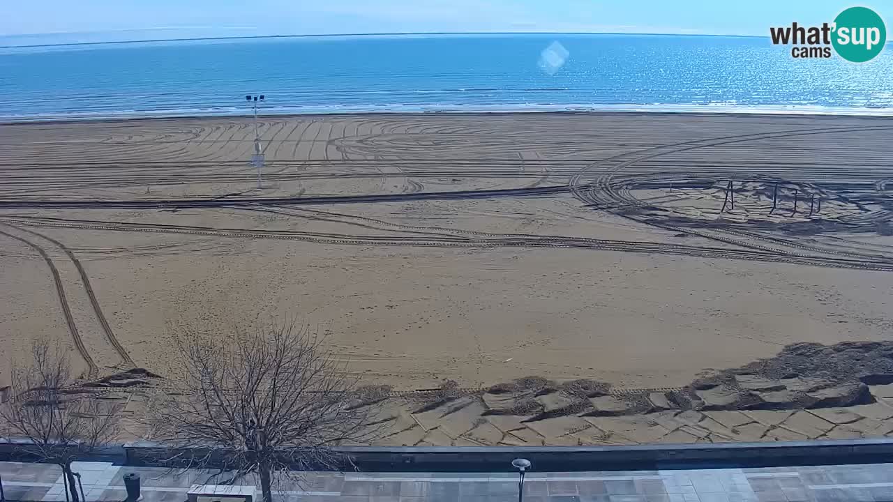 Live Webcam Bibione beach – view from Ashanti ApartHotel