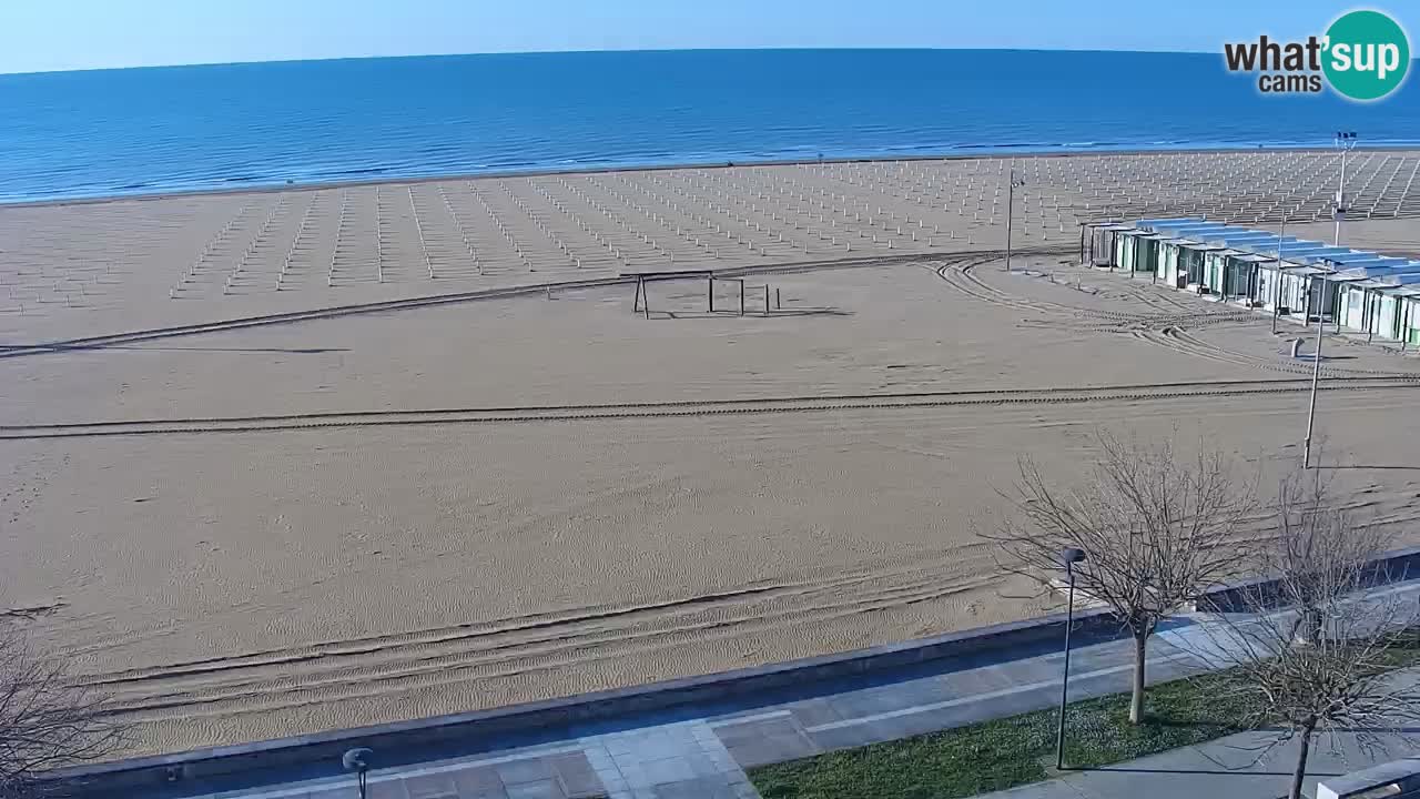 Spletna kamera Bibione plaža – pogled iz Ashanti ApartHotela