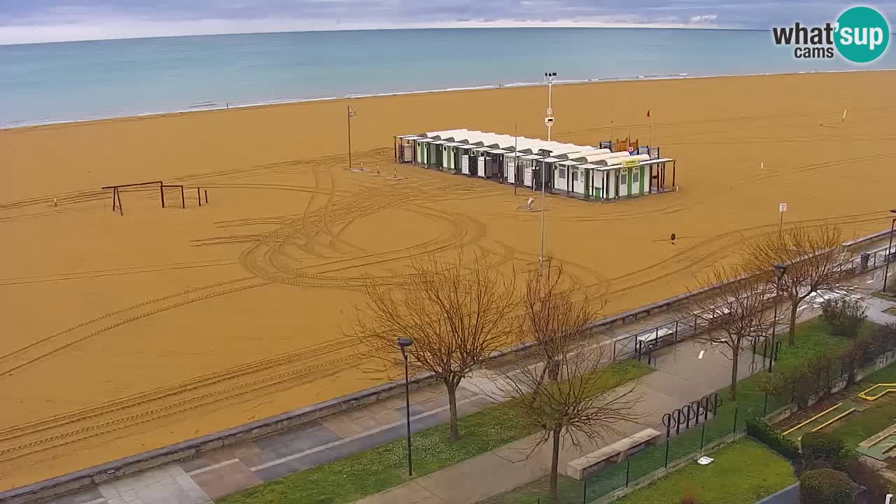 Spletna kamera Bibione plaža – pogled iz Ashanti ApartHotela