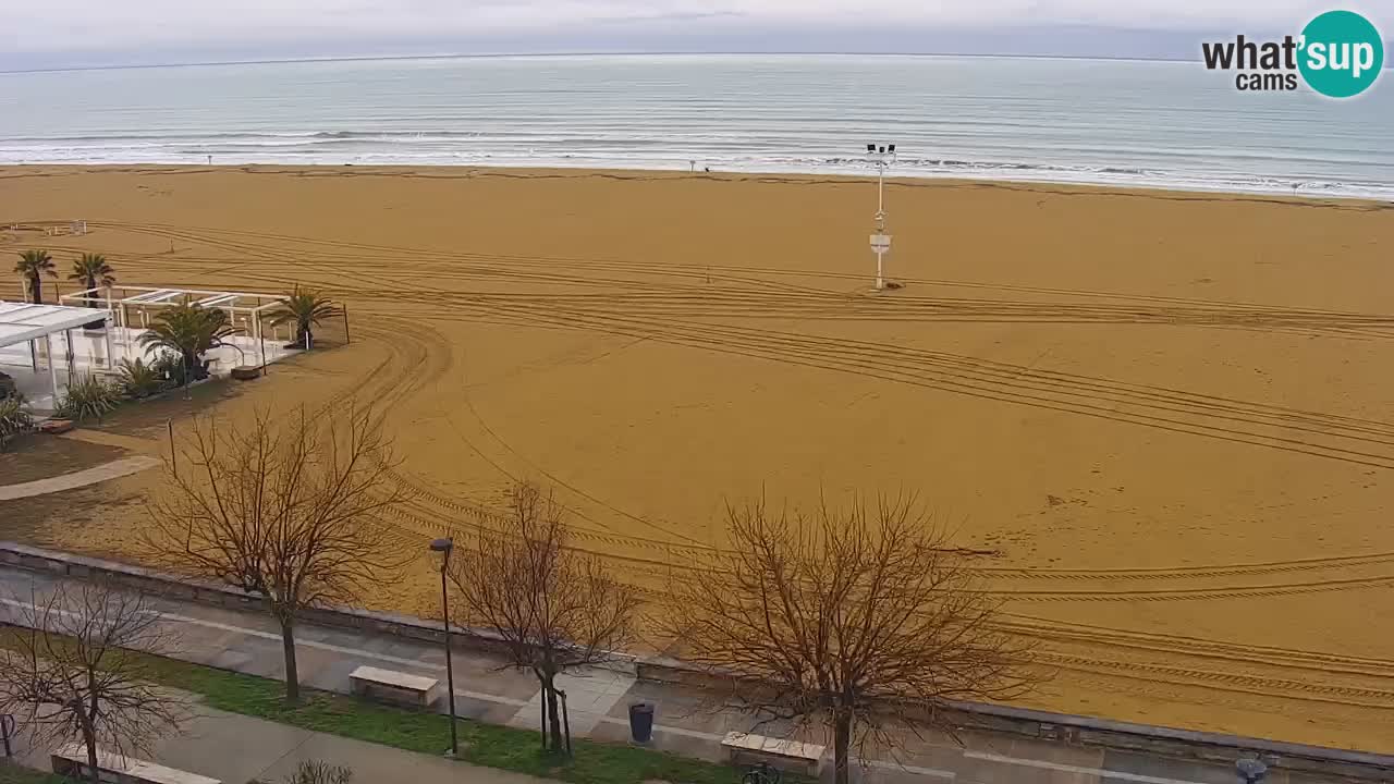 Spletna kamera Bibione plaža – pogled iz Ashanti ApartHotela