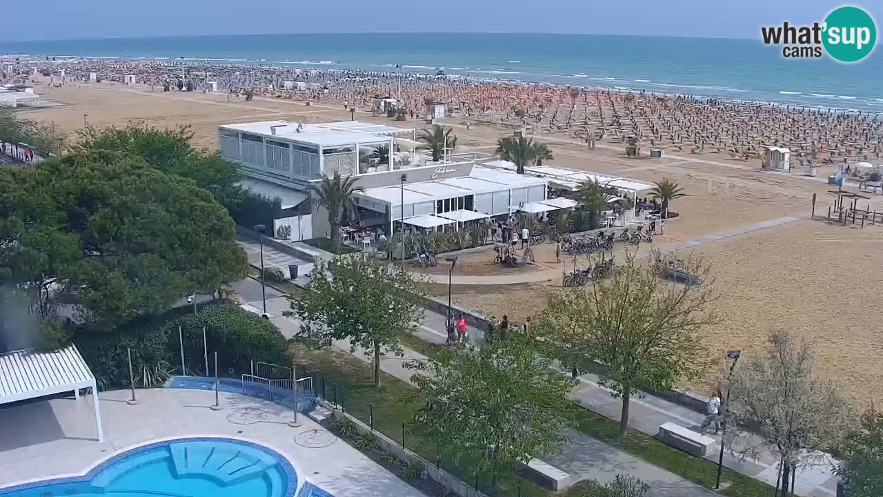 Web kamera Bibione plaža – pogled sa Ashanti ApartHotela