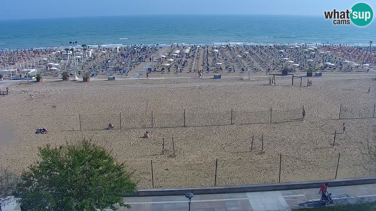 Spletna kamera Bibione plaža – pogled iz Ashanti ApartHotela