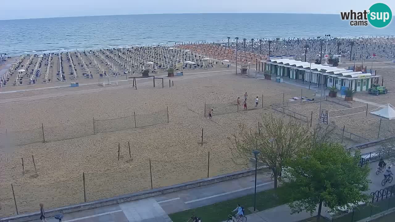 Spletna kamera Bibione plaža – pogled iz Ashanti ApartHotela
