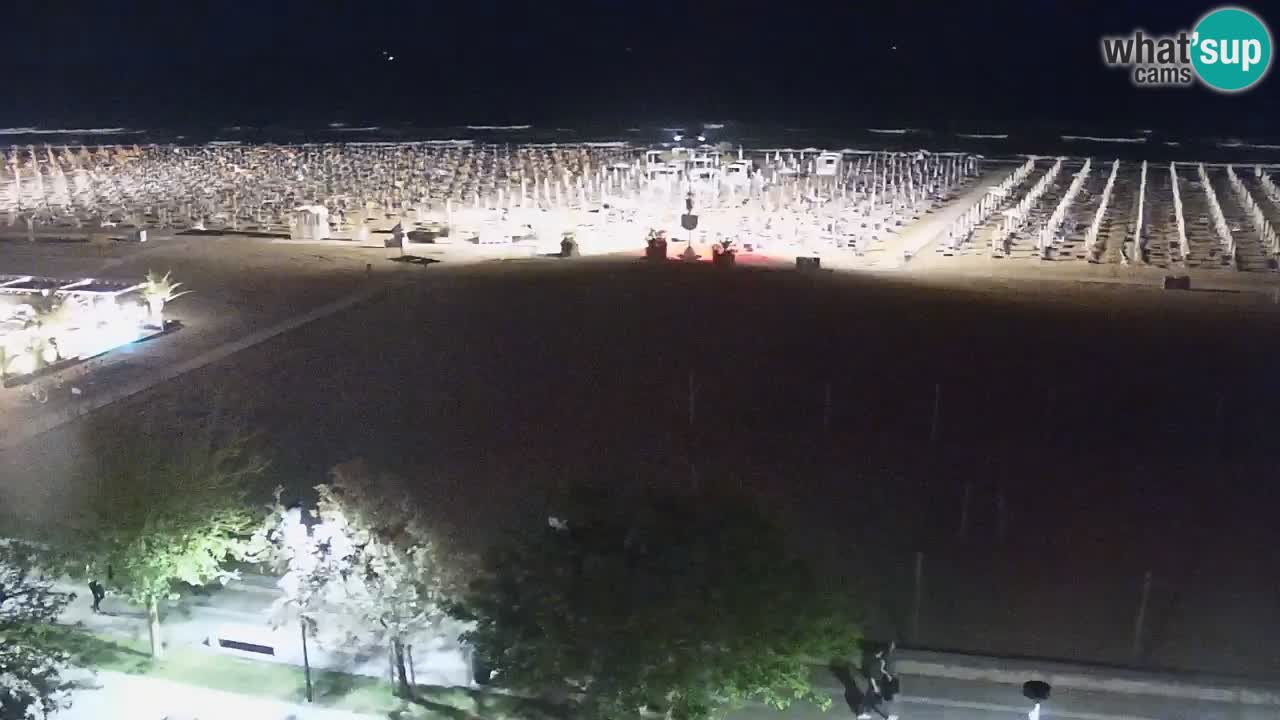 Spletna kamera Bibione plaža – pogled iz Ashanti ApartHotela