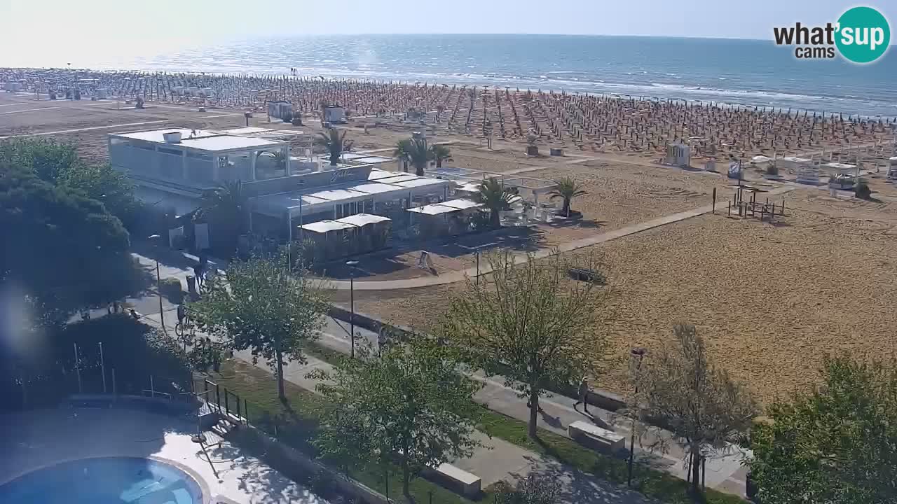 Spletna kamera Bibione plaža – pogled iz Ashanti ApartHotela
