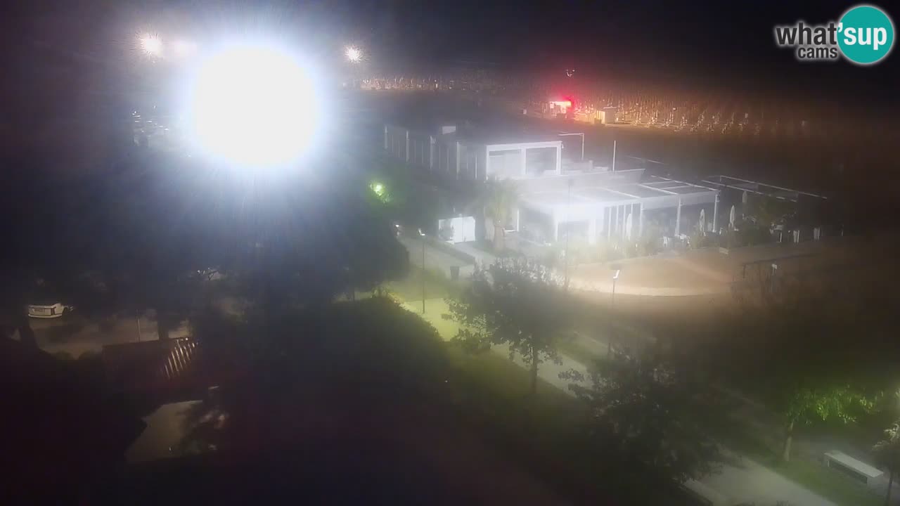 Spletna kamera Bibione plaža – pogled iz Ashanti ApartHotela