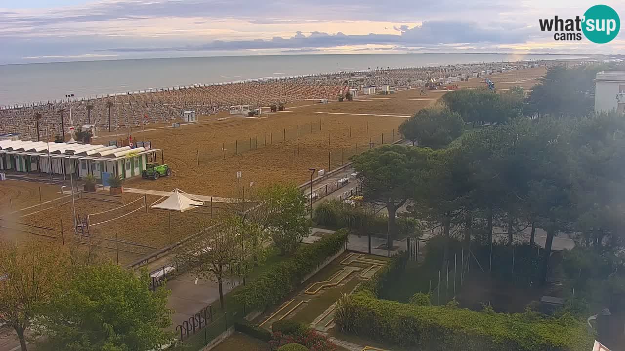 Web kamera Bibione plaža – pogled sa Ashanti ApartHotela