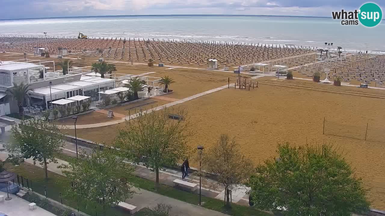Spletna kamera Bibione plaža – pogled iz Ashanti ApartHotela