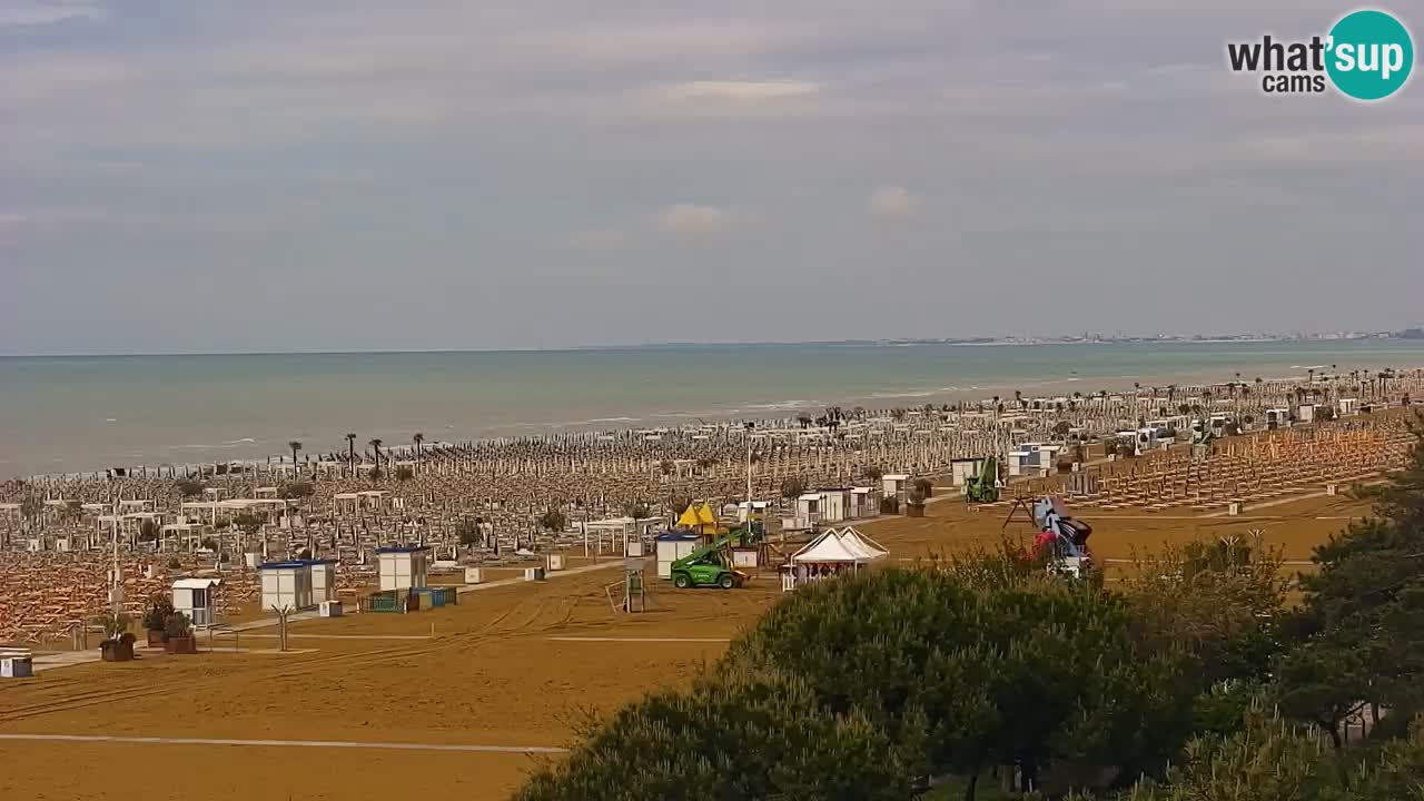 Web kamera Bibione plaža – pogled sa Ashanti ApartHotela