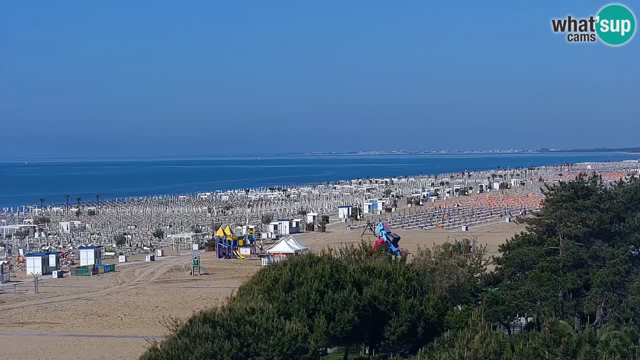 Spletna kamera Bibione plaža – pogled iz Ashanti ApartHotela