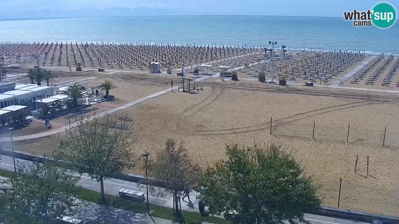 Spletna kamera Bibione plaža – pogled iz Ashanti ApartHotela
