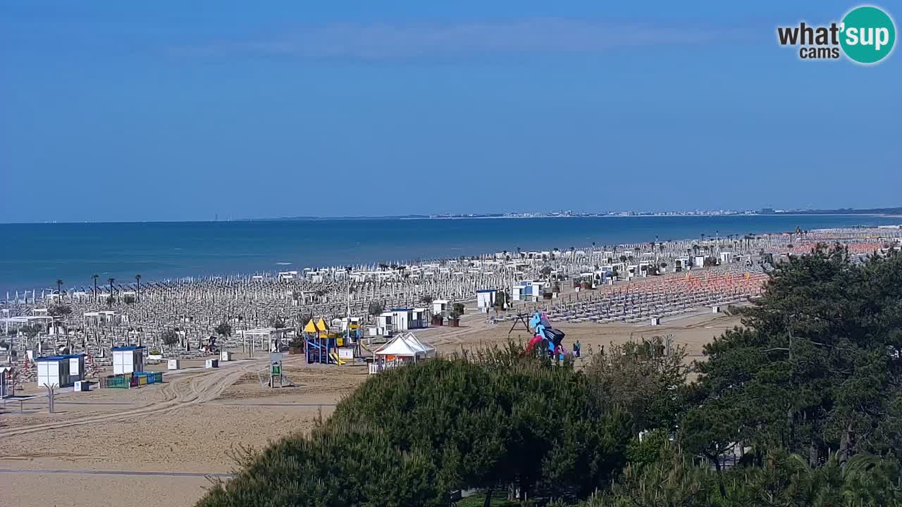 Spletna kamera Bibione plaža – pogled iz Ashanti ApartHotela