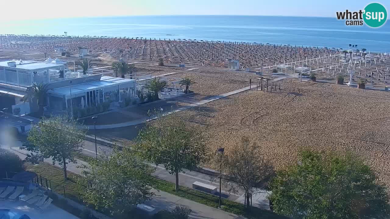 Spletna kamera Bibione plaža – pogled iz Ashanti ApartHotela